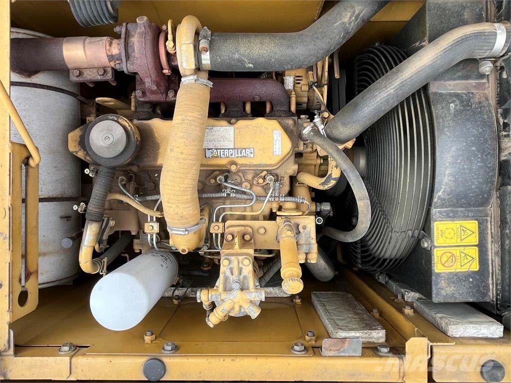 CAT 311C Crawler excavators