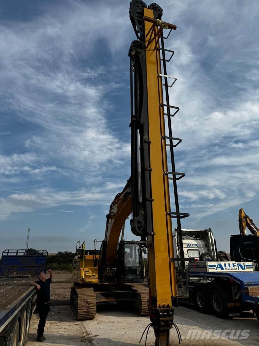 CAT 336FL Crawler excavators