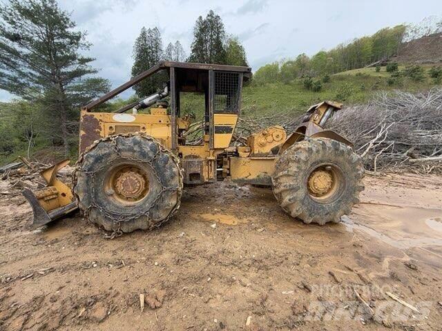 CAT 518 Skidders