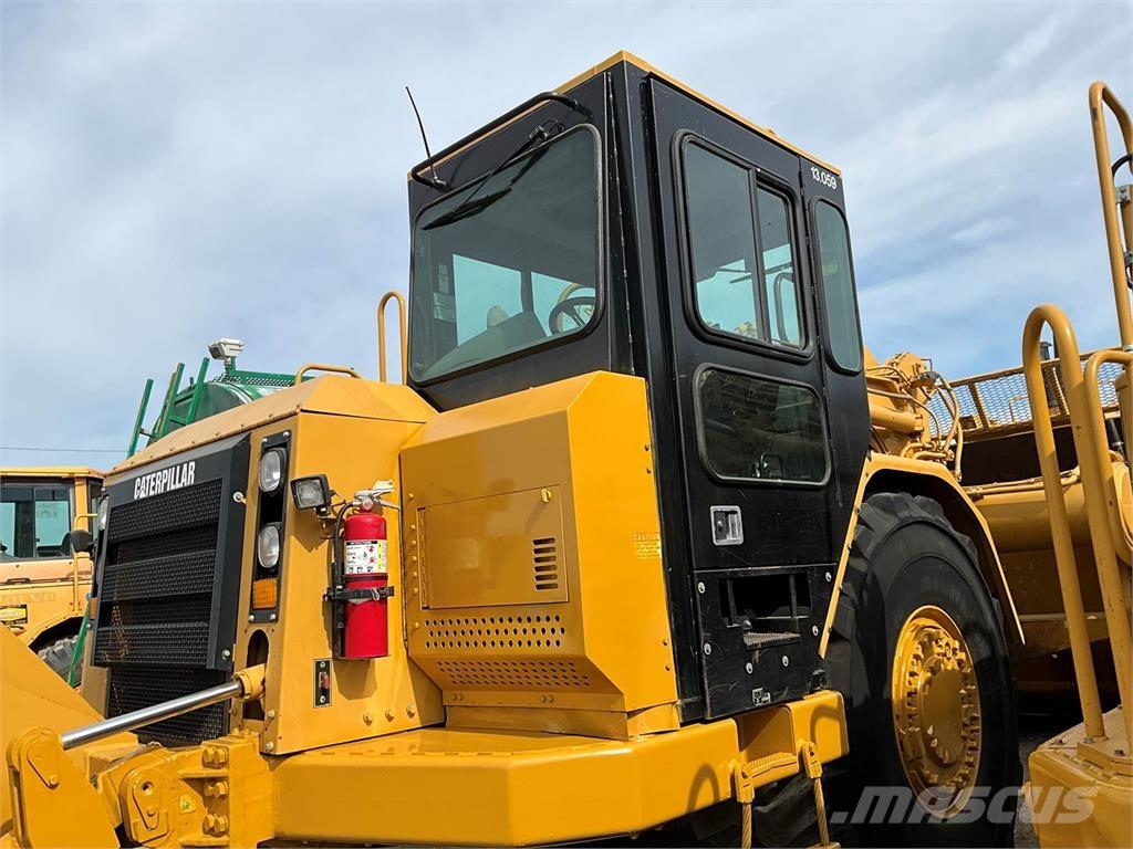 CAT 627G Scrapers