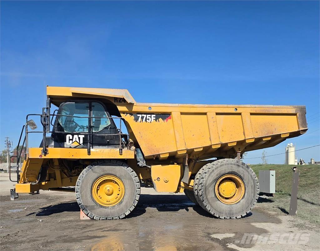 CAT 775F Articulated Haulers