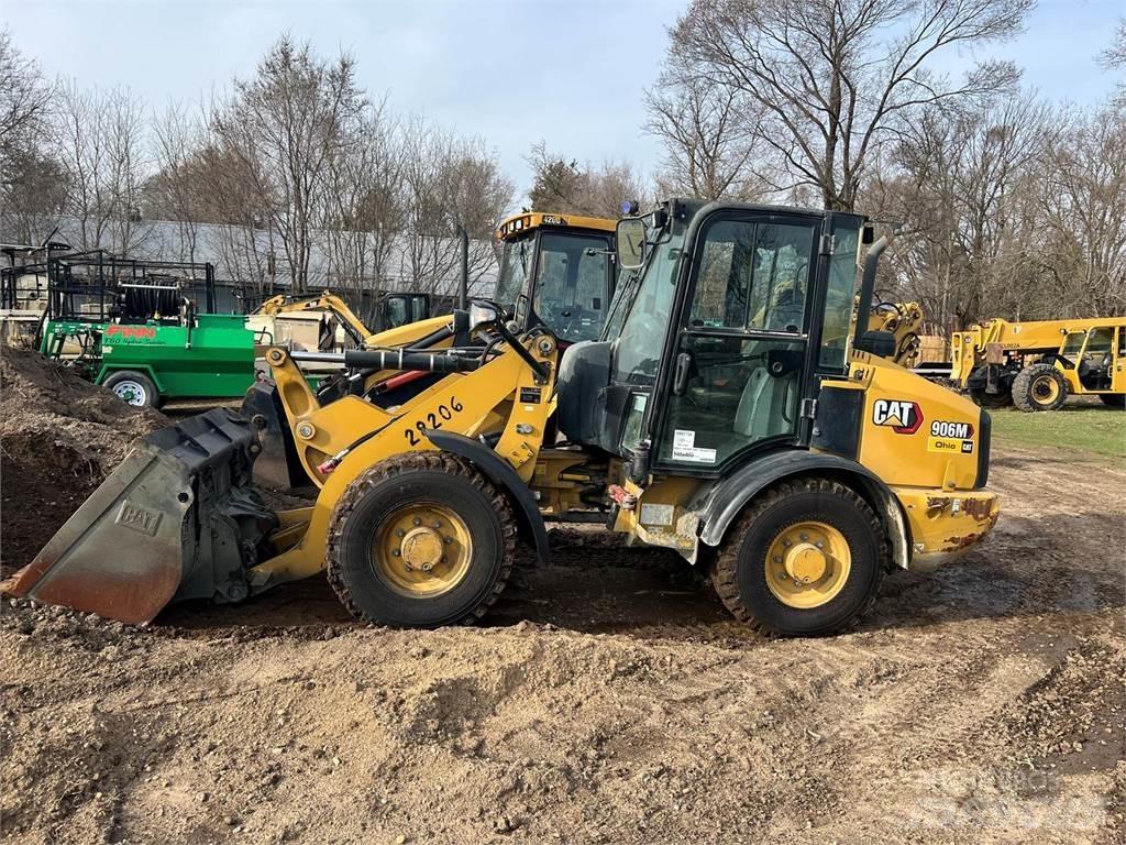 CAT 906M Wheel loaders