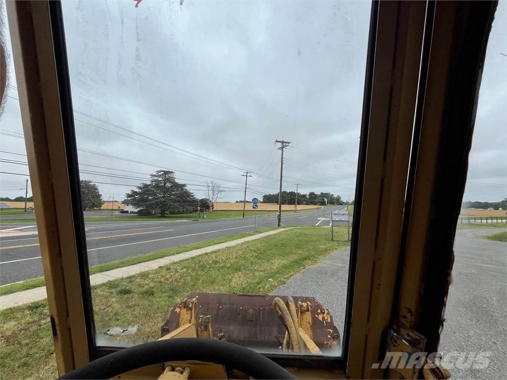 CAT 930 Wheel loaders
