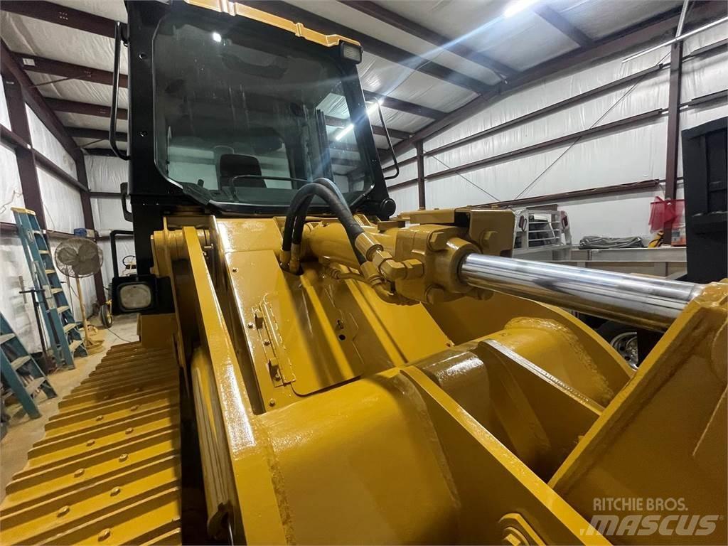 CAT 953C Crawler FEL's