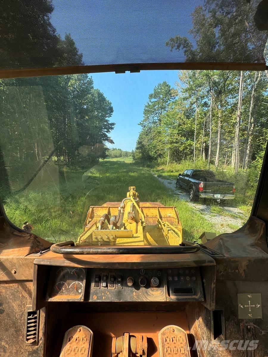 CAT 963C Crawler FEL's