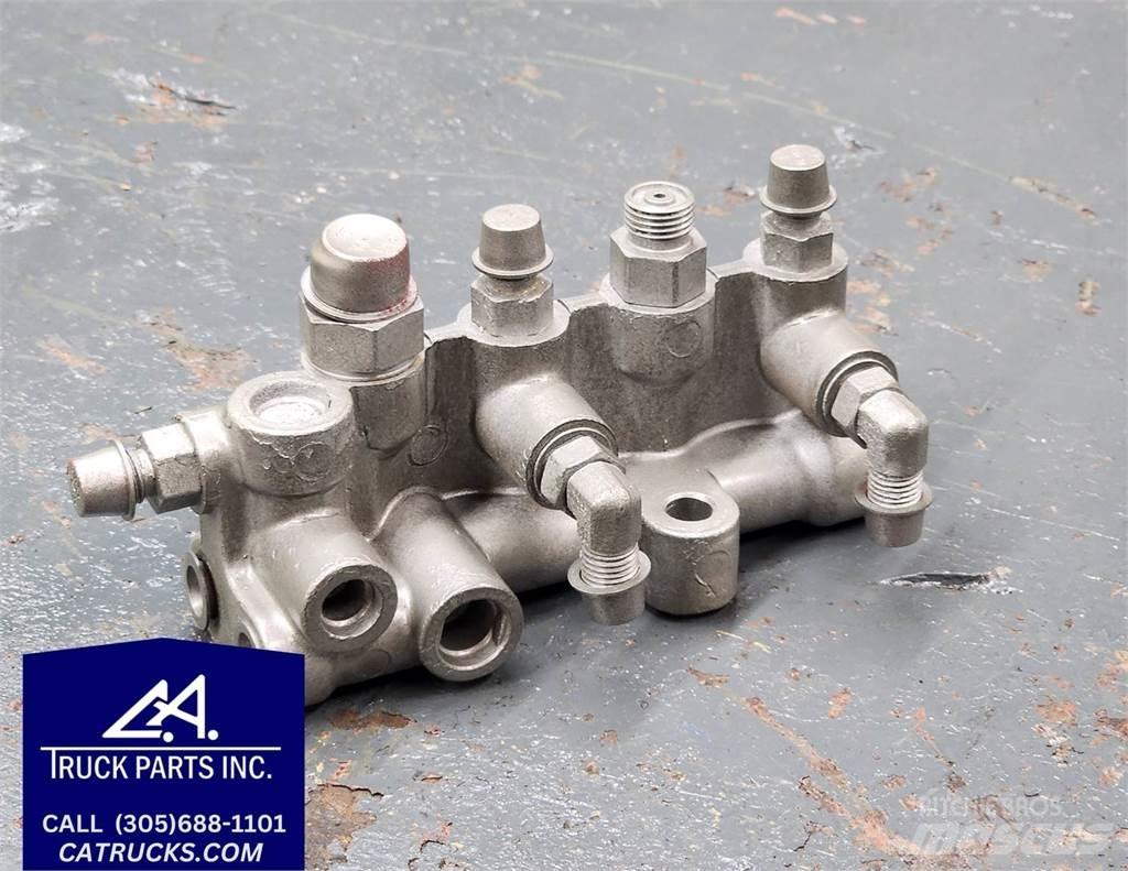 CAT C15 Other components