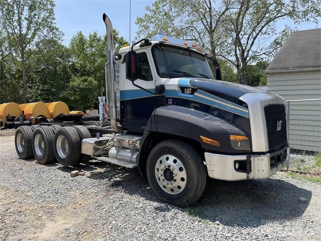 CAT CT660S Truck Tractor Units