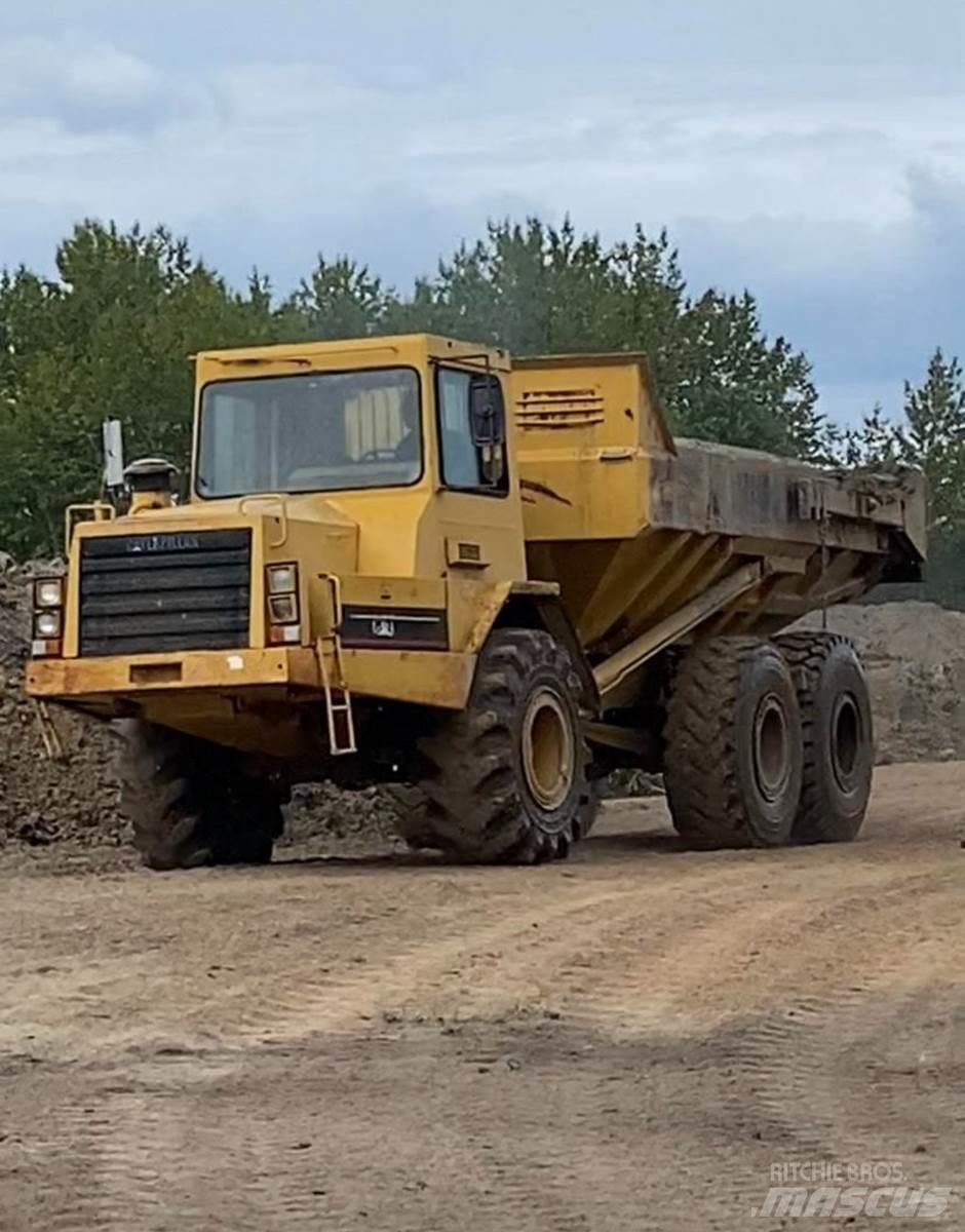 CAT D250B Articulated Haulers