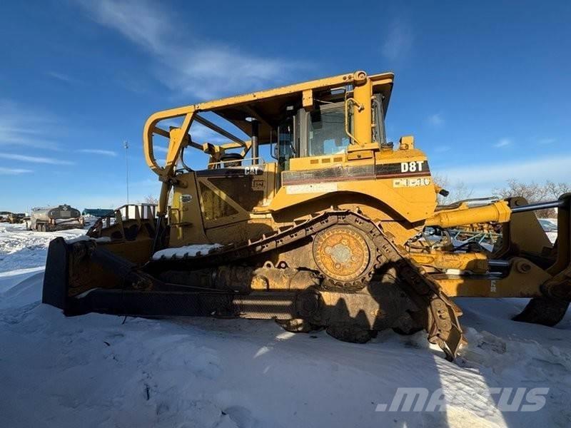 CAT D8T Crawler dozers