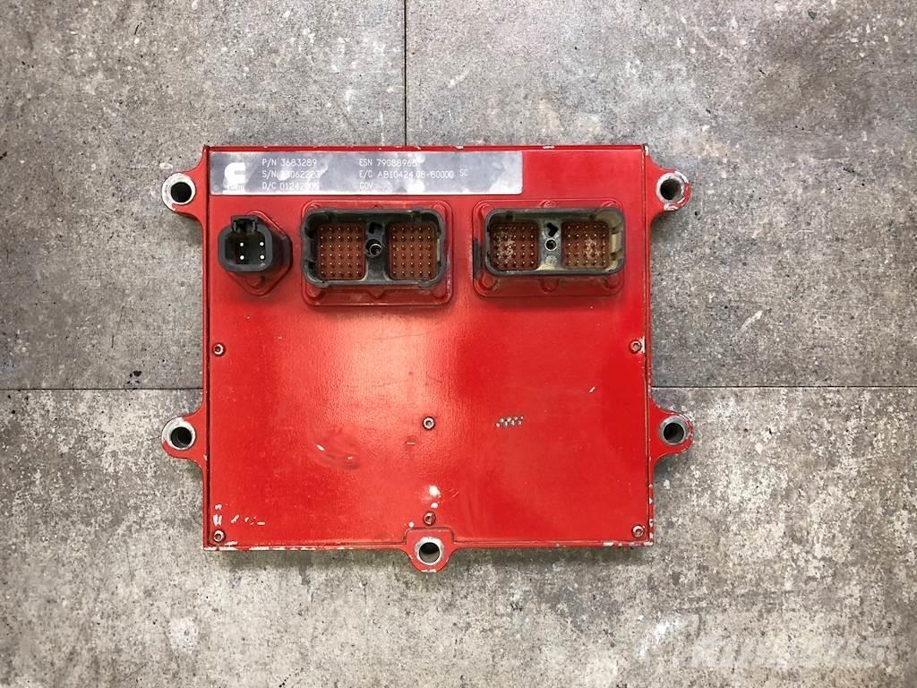 Cummins ISX Electronics