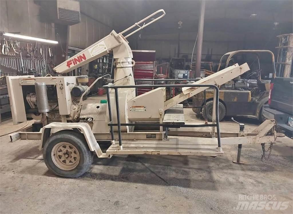 Finn B70T Receiving hoppers, blowers and elevators