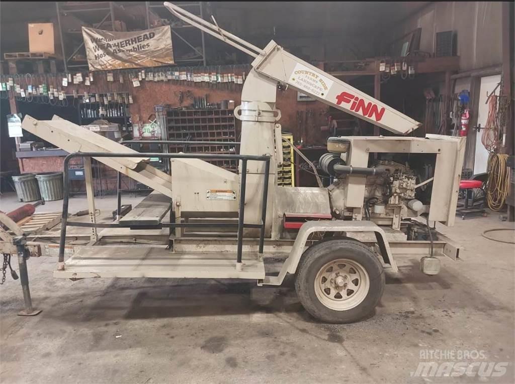 Finn B70T Receiving hoppers, blowers and elevators