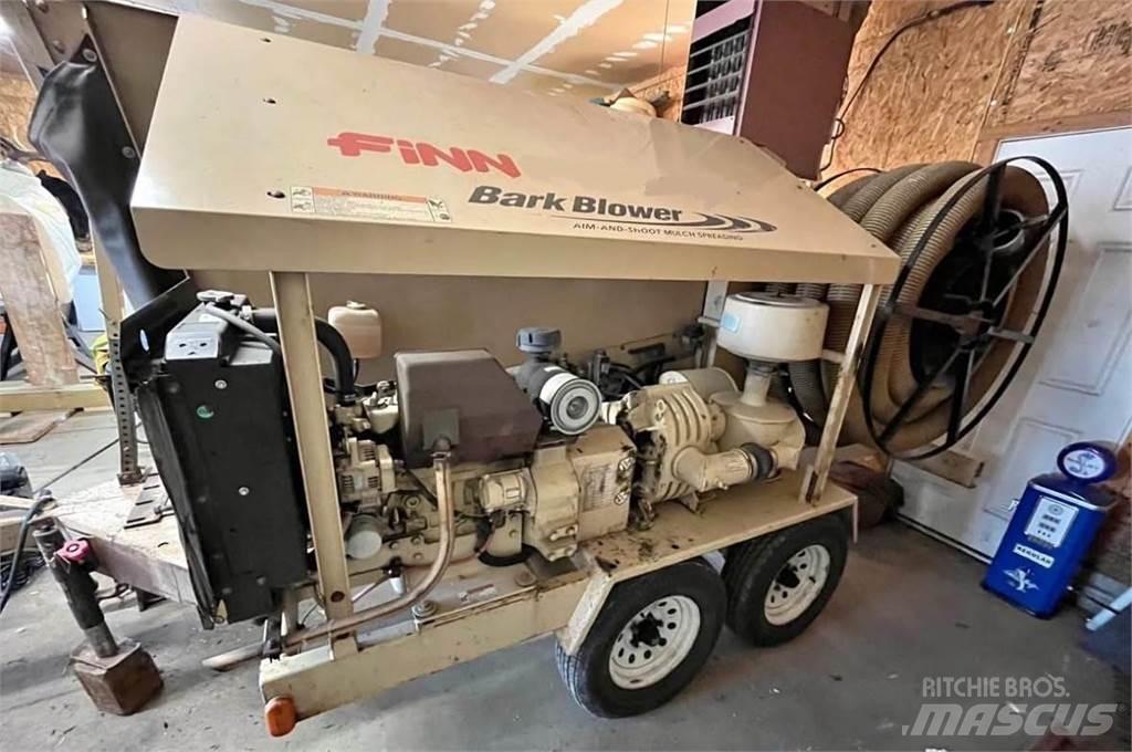 Finn BB302 Municipal / general purpose vehicles