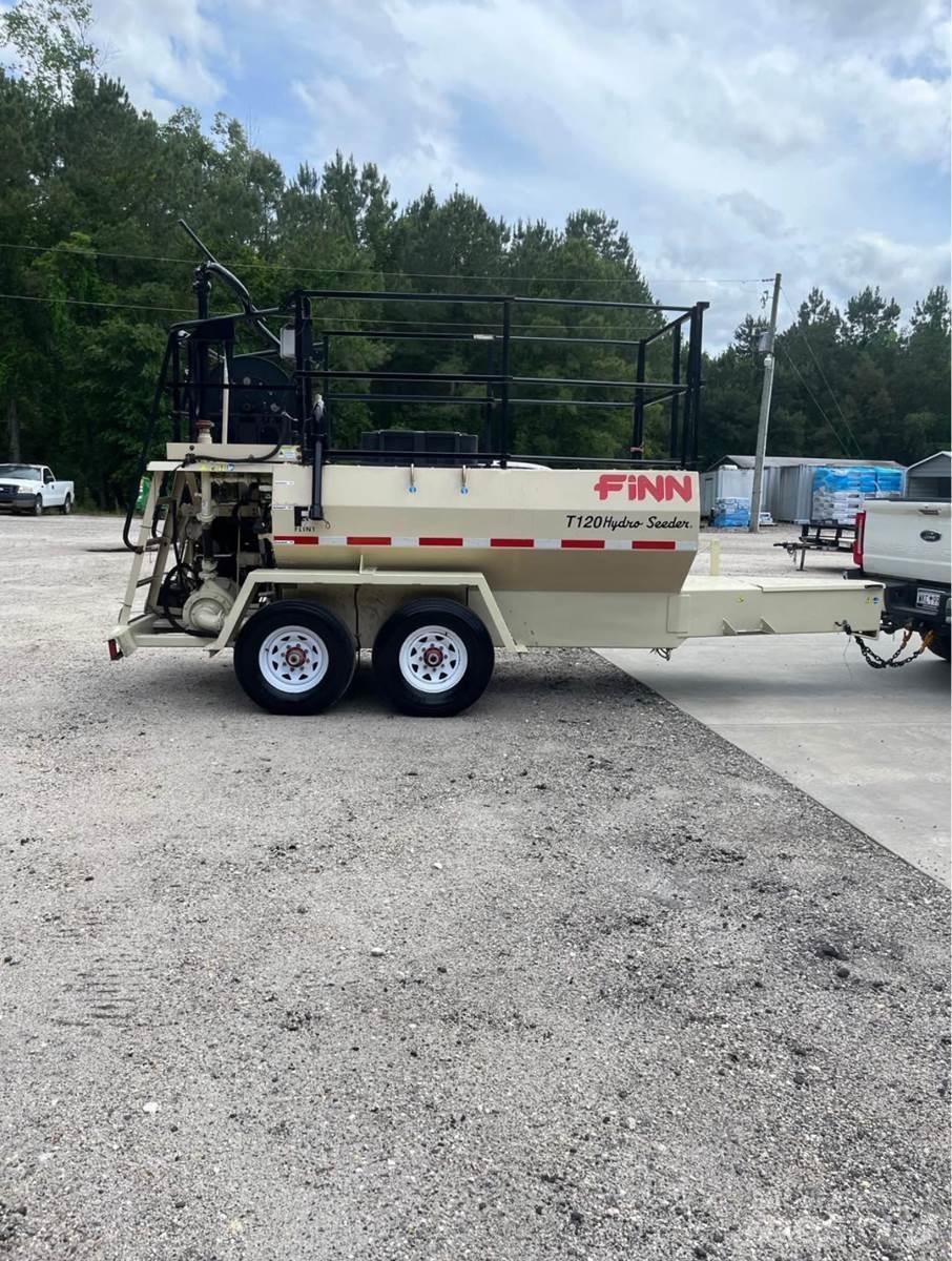 Finn T120 Receiving hoppers, blowers and elevators