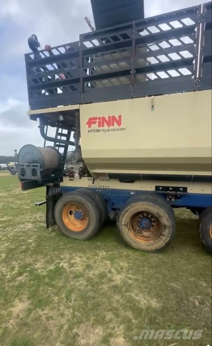 Finn T330 Receiving hoppers, blowers and elevators