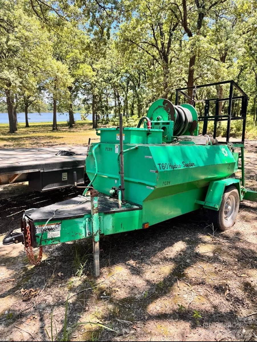 Finn T60T Receiving hoppers, blowers and elevators