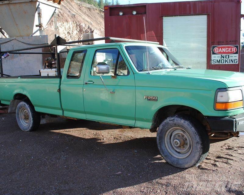 Ford F-250 Ldv/dropside