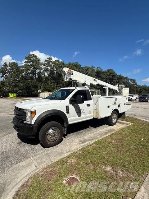 Ford F-450 Truck mounted aerial platforms