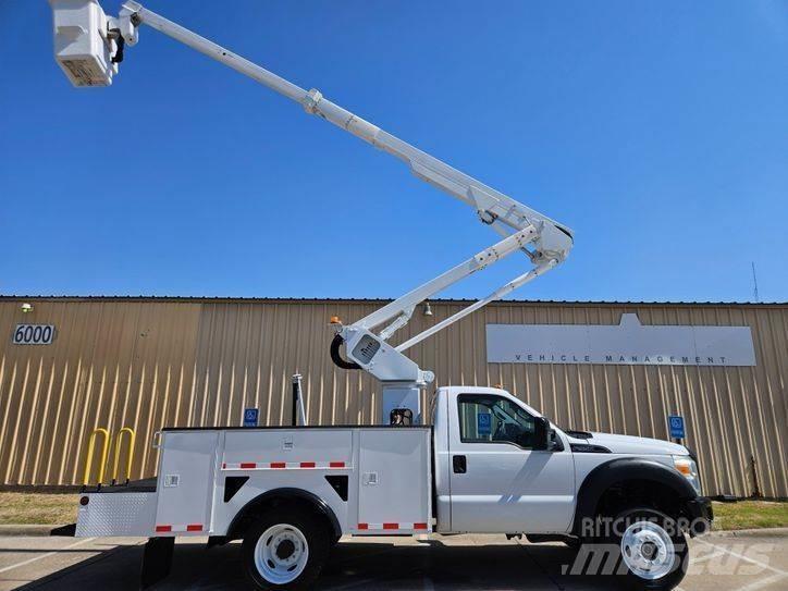 Ford F - 550 Truck mounted aerial platforms