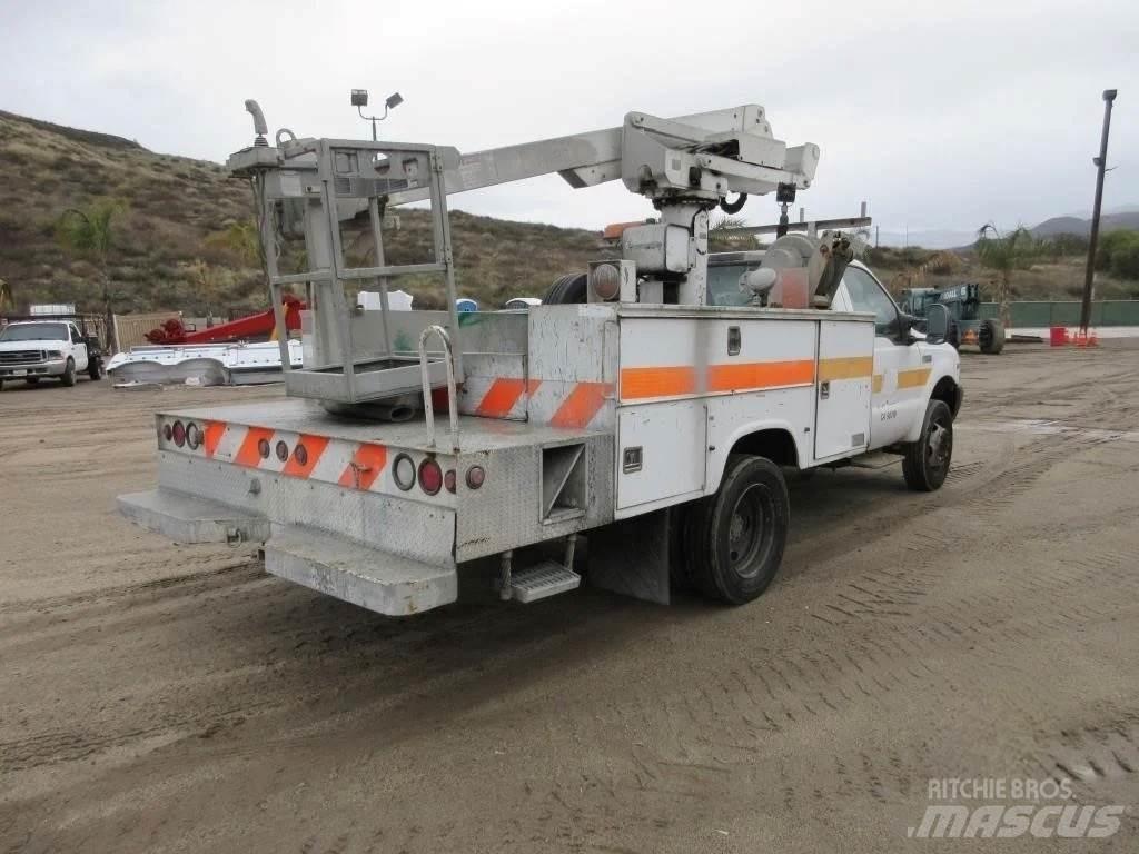 Ford F-550 Truck mounted aerial platforms