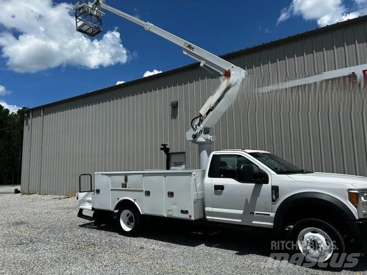 Ford F-550 Truck mounted aerial platforms