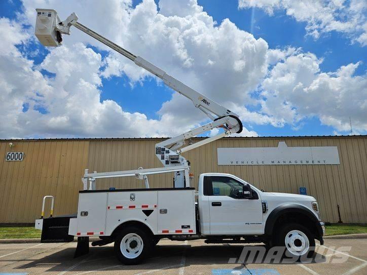 Ford F-550 Truck mounted aerial platforms