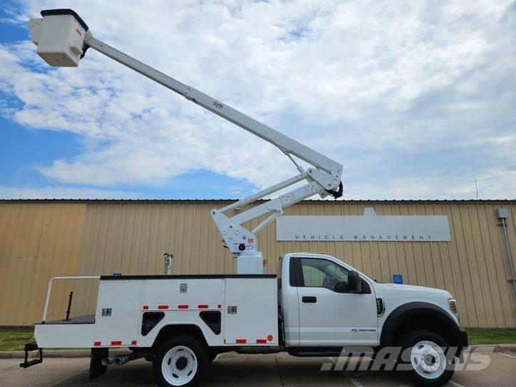 Ford F-550 Truck mounted aerial platforms