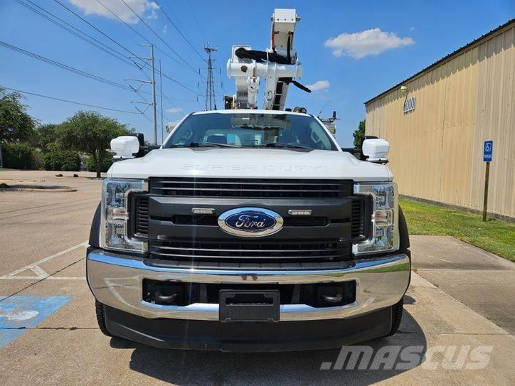 Ford F-550 Truck mounted aerial platforms
