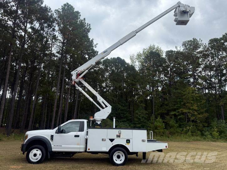 Ford F-550 Truck mounted aerial platforms