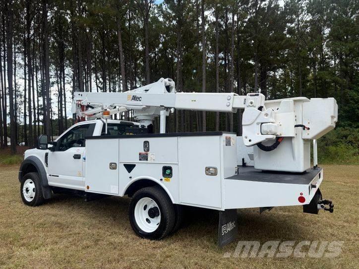 Ford F-550 Truck mounted aerial platforms