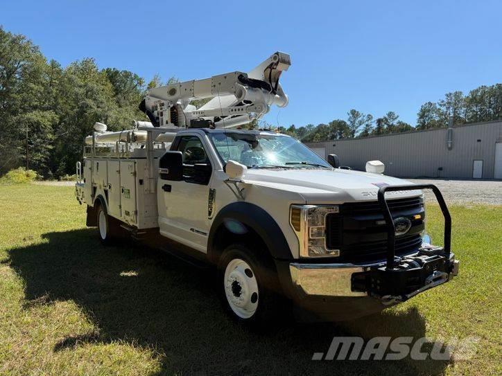 Ford F-550 Truck mounted aerial platforms