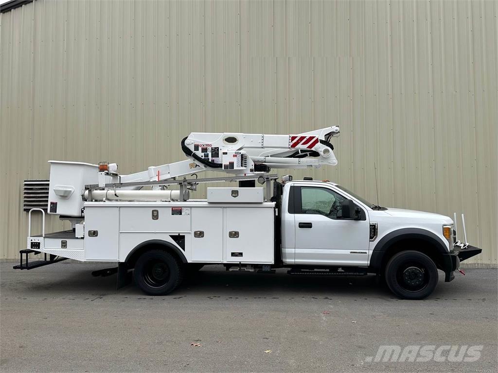 Ford F-550 Truck mounted aerial platforms