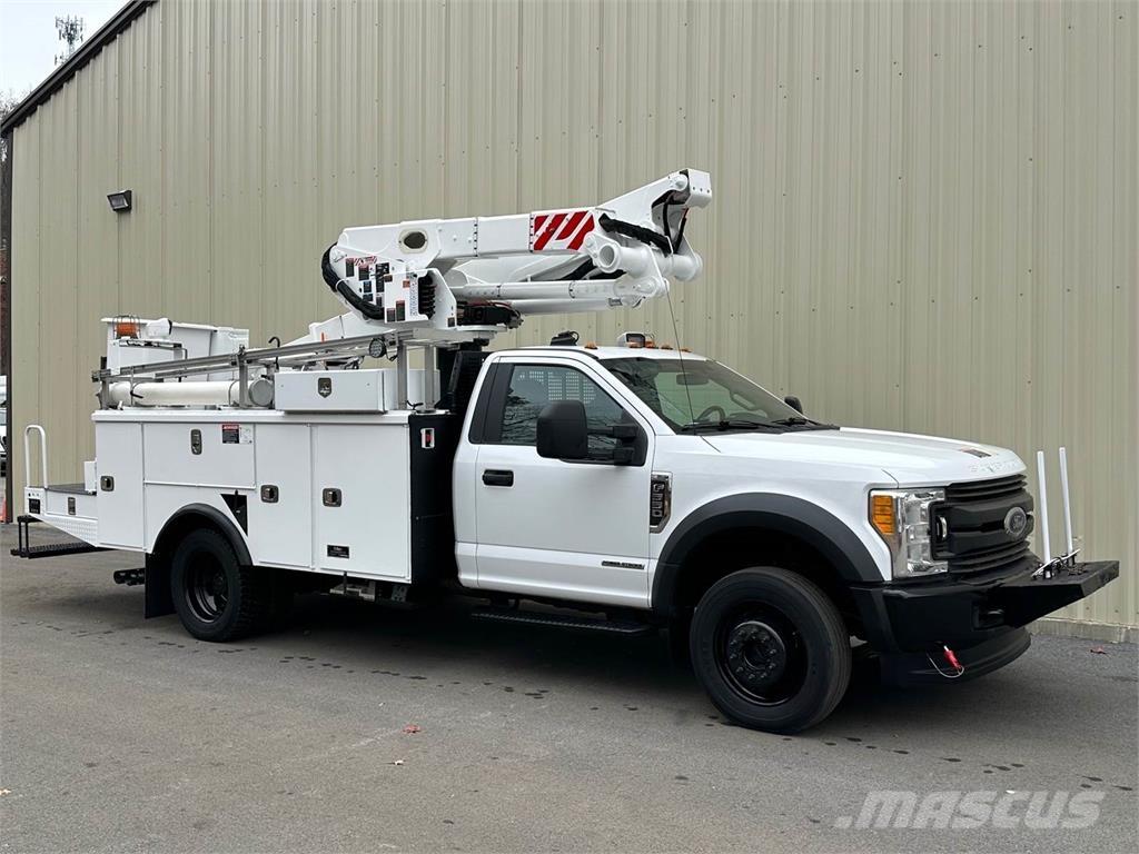 Ford F-550 Truck mounted aerial platforms