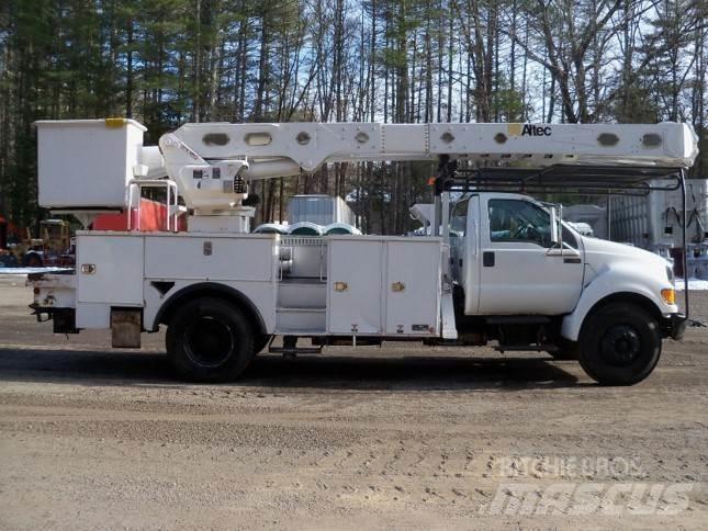 Ford F-750 Truck mounted aerial platforms