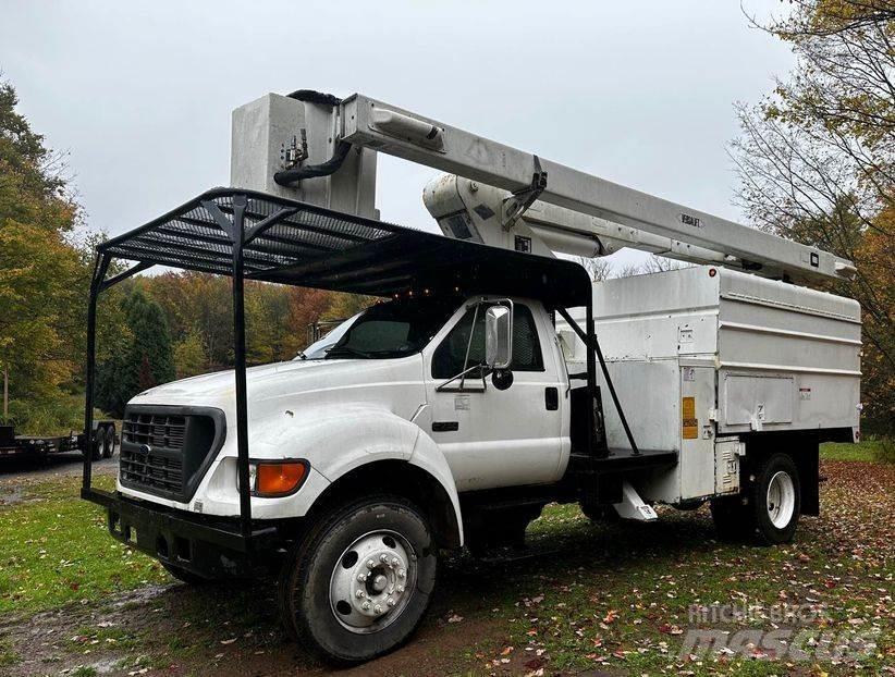 Ford F-750 Truck mounted aerial platforms