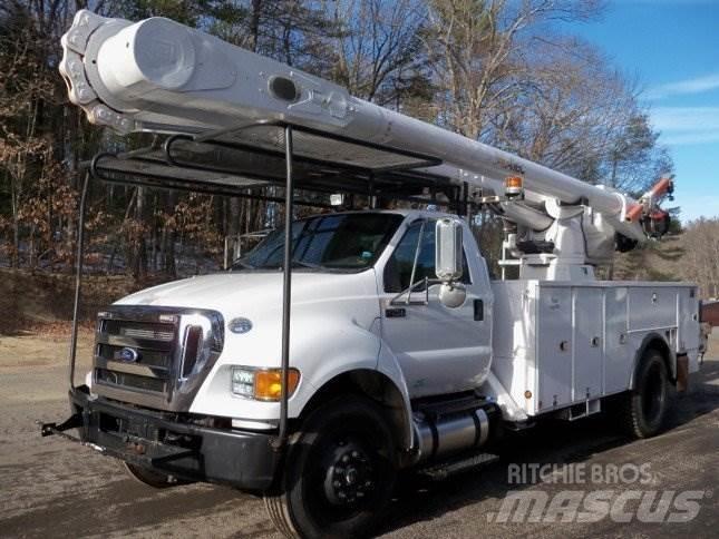 Ford F-750 Truck mounted aerial platforms