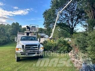 Ford F-750 Crane trucks
