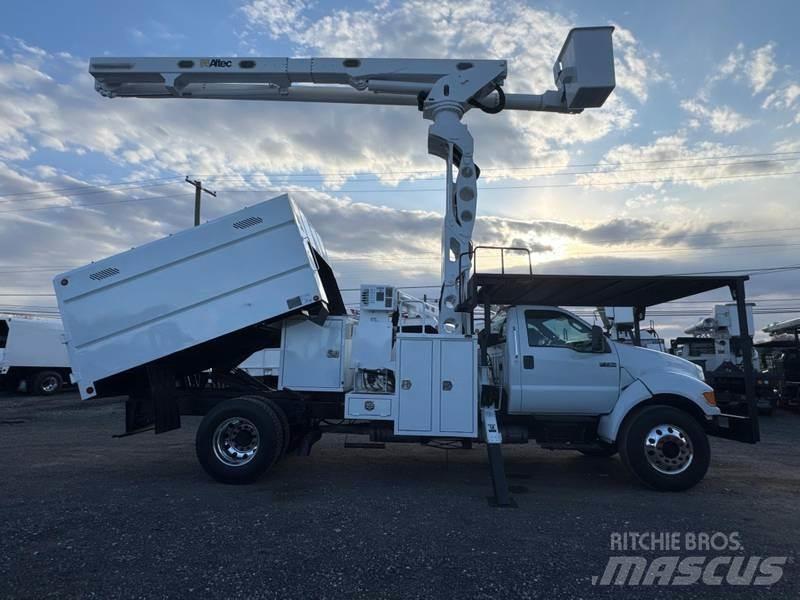 Ford F-750 Truck mounted aerial platforms