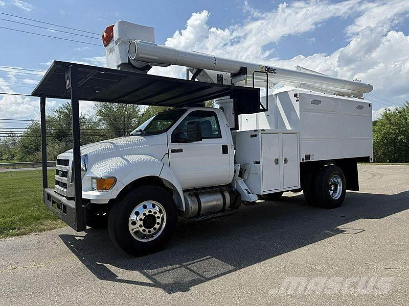 Ford F-750 Truck mounted aerial platforms