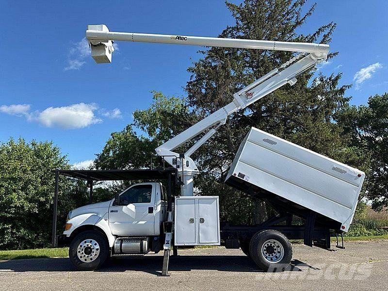 Ford F-750 Truck mounted aerial platforms