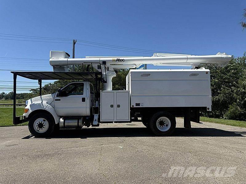 Ford F-750 Truck mounted aerial platforms