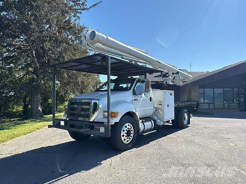 Ford F-750 Truck mounted aerial platforms