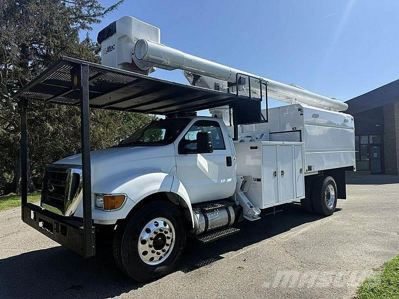 Ford F-750 Truck mounted aerial platforms