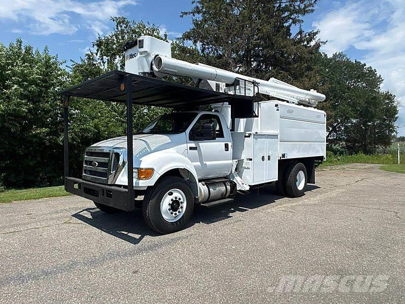 Ford F-750 Truck mounted aerial platforms
