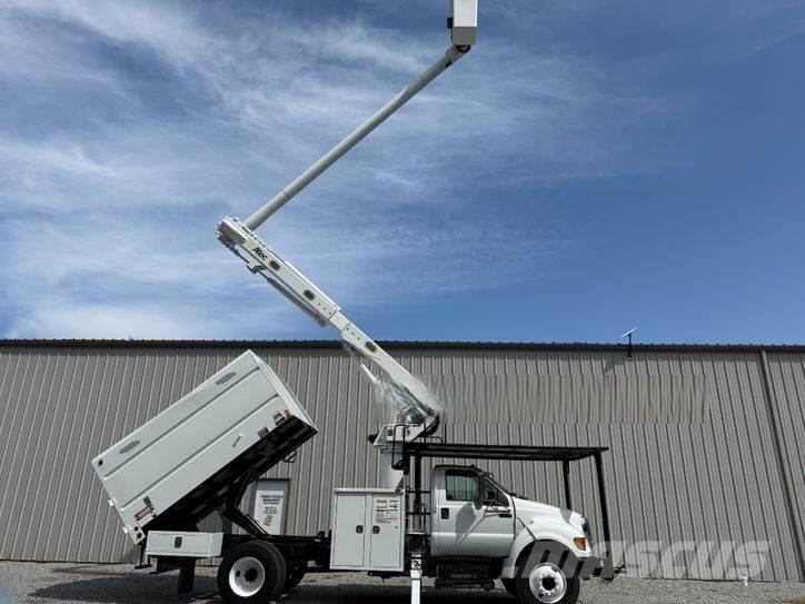 Ford F-750 Truck mounted aerial platforms
