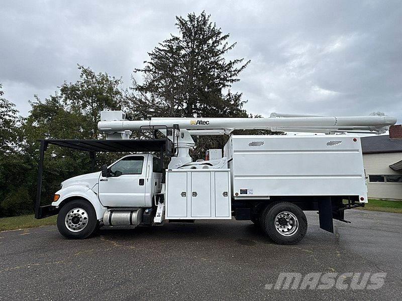 Ford F-750 Truck mounted aerial platforms