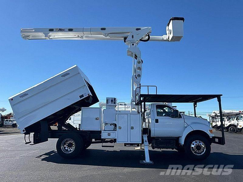 Ford F-750 Truck mounted aerial platforms