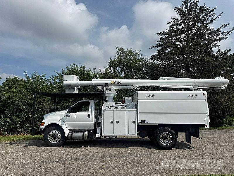 Ford F-750 Truck mounted aerial platforms