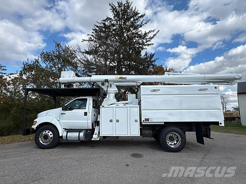 Ford F-750 Truck mounted aerial platforms