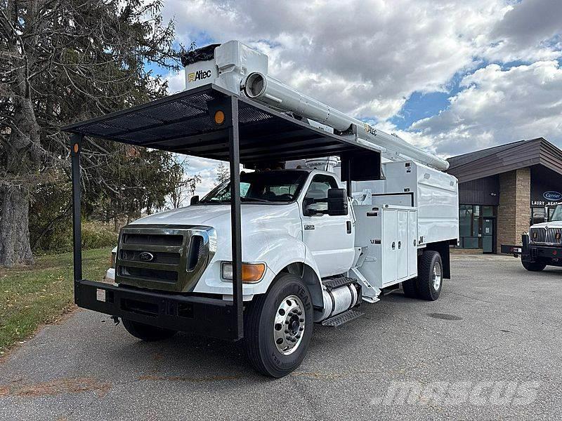 Ford F-750 Truck mounted aerial platforms